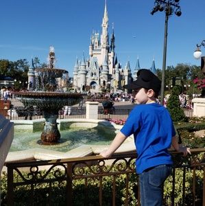 Meet your Posher, Viktor